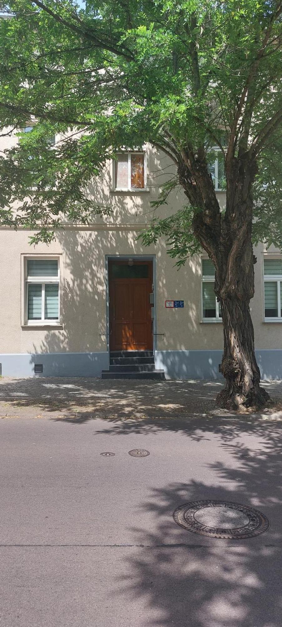 Ferienwohnung Am Bahnhof Bernburg Exterior foto